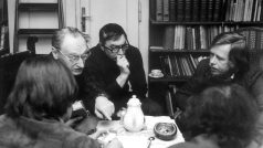 Jiří Hájek, Ladislav Hejdánek a Václav Havel v roce 1979