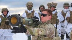 Instruktoři americké armády cvičí ukrajinské vojáky
