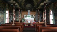 Vnitřek malého kostela ve městě Honaunau