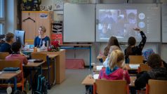 Hybridní výuka na základní škole v Řevnicích