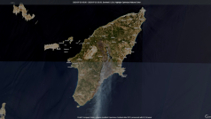 Požár na řeckém ostrově Rhodos při pohledu z družice Sentinel 2
