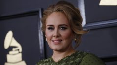 Zpěvačka Adele na předávání hudebních cen Grammy