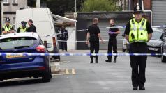 Britská policie zadržela další dva lidi v souvislosti s  atentátem na metro.
