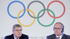 Mezinárodní olympijský výbor a jeho představitelé, Thomas Bach a Samuel Schmid