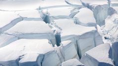 Ledovec na Antarktidě (ilustrační foto)