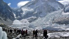 Mount Everest (ilustrační sníme)