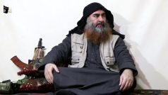 Vůdce takzvaného Islámského státu Abú Bakr Bagdádí se po víc než roce znovu ozval. Teroristé vydali video, na kterém komentuje aktuální dění