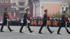 Vojenská přehlídka v Moskvě na Den vítězství.