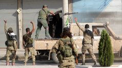 Příslušníci Tureckem podporované Svobodné syrské armády