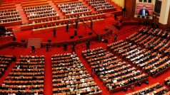 Čínský parlament ve čtvrtek na svém plenárním zasedání podle očekávání schválil přijetí kontroverzního nového bezpečnostního zákona pro autonomní Hongkong