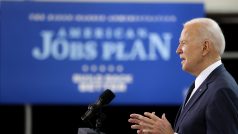 Americký prezident Joe Biden představuje takzvaný Jobs Plan