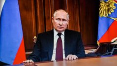 Ruský prezident Vladimir Putin během pondělního televizního projevu