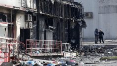 Zničená budova v ukrajinském Mariupolu