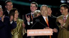 Maďarský ministr Viktor Orbán po oznámení částečných výsledků voleb