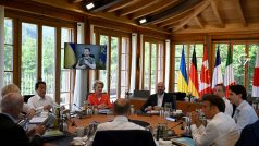 Ukrajinský prezident Zelenskiy promluvil na summitu lídrů skupiny G7.