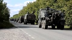 Závěry zveřejněné ruským ministerstvem obrany, podle kterého se ruská vojska přesouvají do charkovské oblasti, kde probíhá v současnosti ukrajinská protiofenziva.