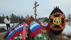 Hrob ruského žoldnéře, který bojoval s Wagnerovou skupinou na Ukrajině, Petrohrad, 24. prosince 2022.