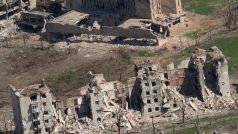 Zničené město Bachmut