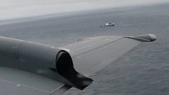 Letadla i lodě pátrají po ponorce Titan