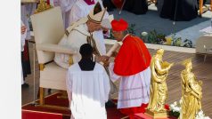 Papež František ve Vatikánu slavnostně jmenoval 21 nových kardinálů