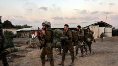 Izraelští vojáci na jihu Izraele