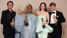 Vítězové hereckých kategorií: (zleva) Robert Downey Jr., Da’Vine Joy Randolph, Emma Stone a Cillian Murphy
