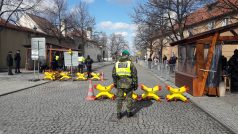 Bezpečnostní kontroly na Pražském hradě