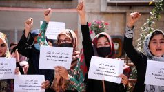 Afghánské ženy protestovaly za svá práva