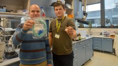 Chemik Milan Jakubek s biologem Janem Brábkem vyvinuli a patentovali unikátní inhalační lék