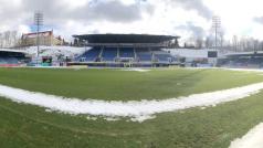 Sníh na stadionu Liberce likviduje vyhřívání