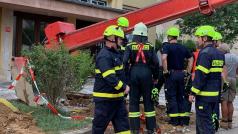 Neštěstí se stalo při stavebních úpravách ve sklepě obytného domu v Hradecké ulici.