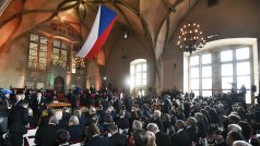 Inaugurace Petra Pavla probíhá ve Vladislavském sále Pražského hradu