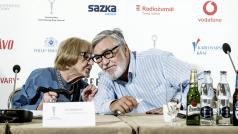 Eva Zaoralová a Jiří Bartoška, TK 54. Mezinárodní filmový festival Karlovy Vary