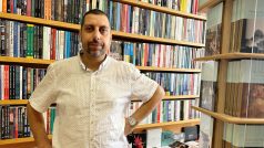 Mahmúd vede knihkupectví, které před 40 lety založil jeho otec