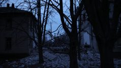 Trosky budovy po ruském útoku v ukrajinském Kramatorsku