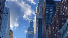 Mrakodrap One Vandrebilt stojící hned Grand Central je 4. nejvyšší budovou v New Yorku
