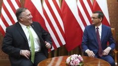 Americký ministr zahraničí Mike Pompeo (vlevo) s polským premiérem Mateuszem Morawieckým