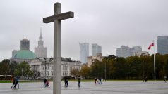Kříž na Náměstí Piłsudského ve Varšavě (ilustrační foto)