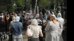 Pravoslavné oslavy na olšanských hřbitovech