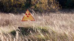 Radioaktivita, radiace, cedule v Černobylu
