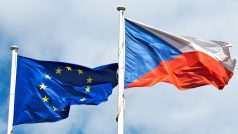 Vlajky EU a Česka