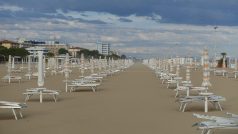 pláž v italském přímořském letovisku Bibione