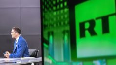 RT (Russia Today) je vícejazyčná ruská zpravodajská televizní síť se sídlem v Moskvě