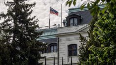 Ruské ambasády v Česku se placení nájmu netýká, patří Rusům