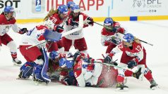 Historická radost českých hokejistek po premiérovém postupu do semifinále mistrovství světa