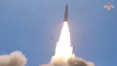 Kinžal je ze vzduchu odpalovaná verze známé balistické rakety Iskander, popisuje vojensko-bezpečnostní analytik Lukáš Visingr.