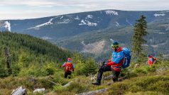 Členové horské služby pátrali po matce s chlapcem v okolí Růžové hory v Krkonoších