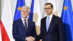 Nový český prezident podotkl, že je hrdý, že mohl do Polska přijet v krátké době po své inauguraci a setkat se s hlavními činiteli země