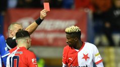 Peter Olayinka dostal v zápase s Libercem červenou kartu