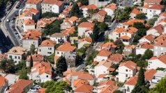 V budoucnosti chce navíc Dubrovnik zakázat veškerý pohyb po centru s velkými zavazadly
